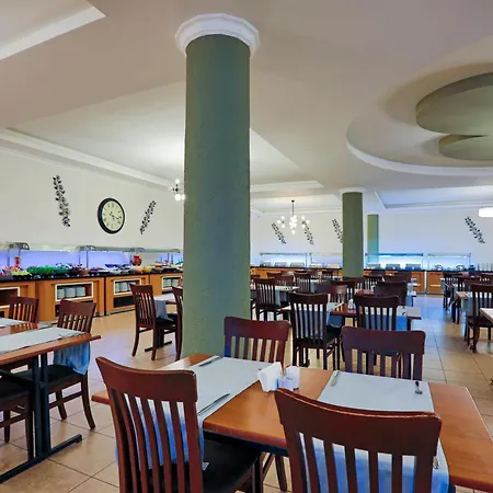 Hotel Sealight Family Club