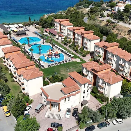 Sealight Family Club Hotel *